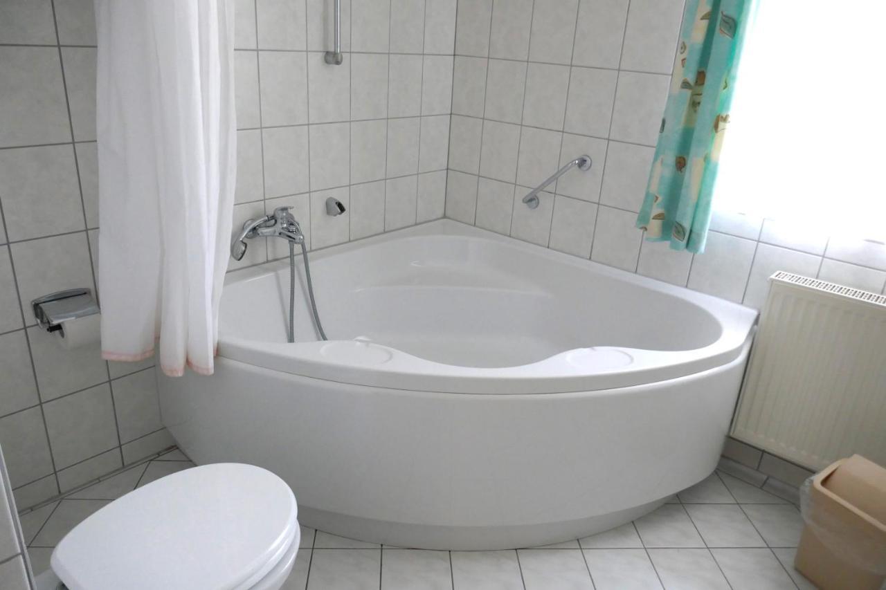 Haus Bergblick Appartement Frauenwald Buitenkant foto